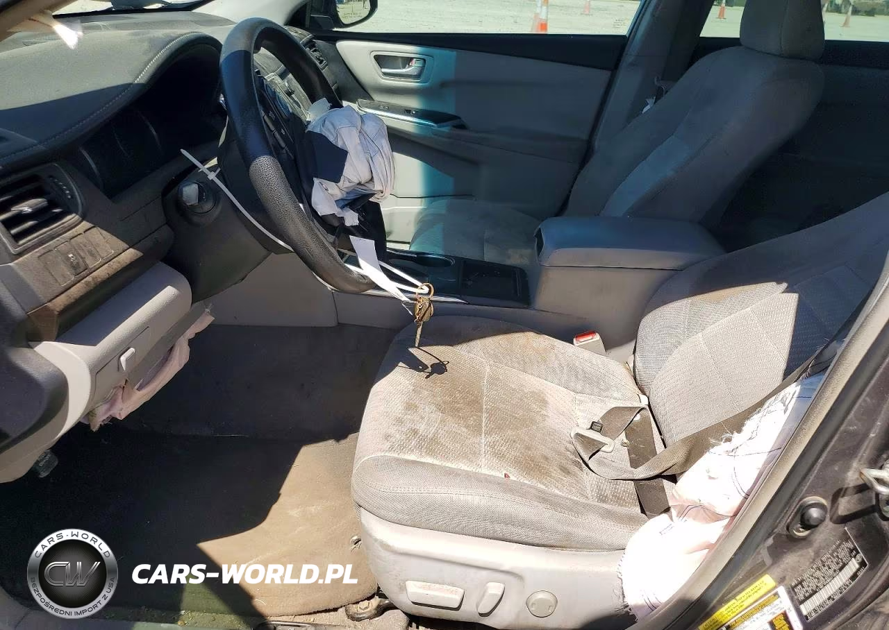 2017 Toyota Camry Le VIN:4T1BF1FK8HU719583 - 7