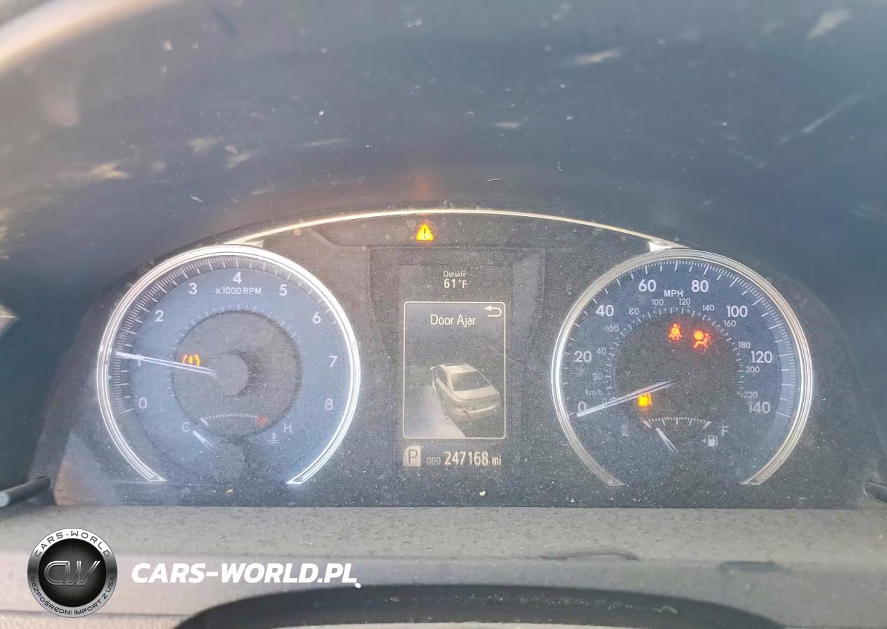 2017 Toyota Camry Le VIN:4T1BF1FK8HU719583 - 9