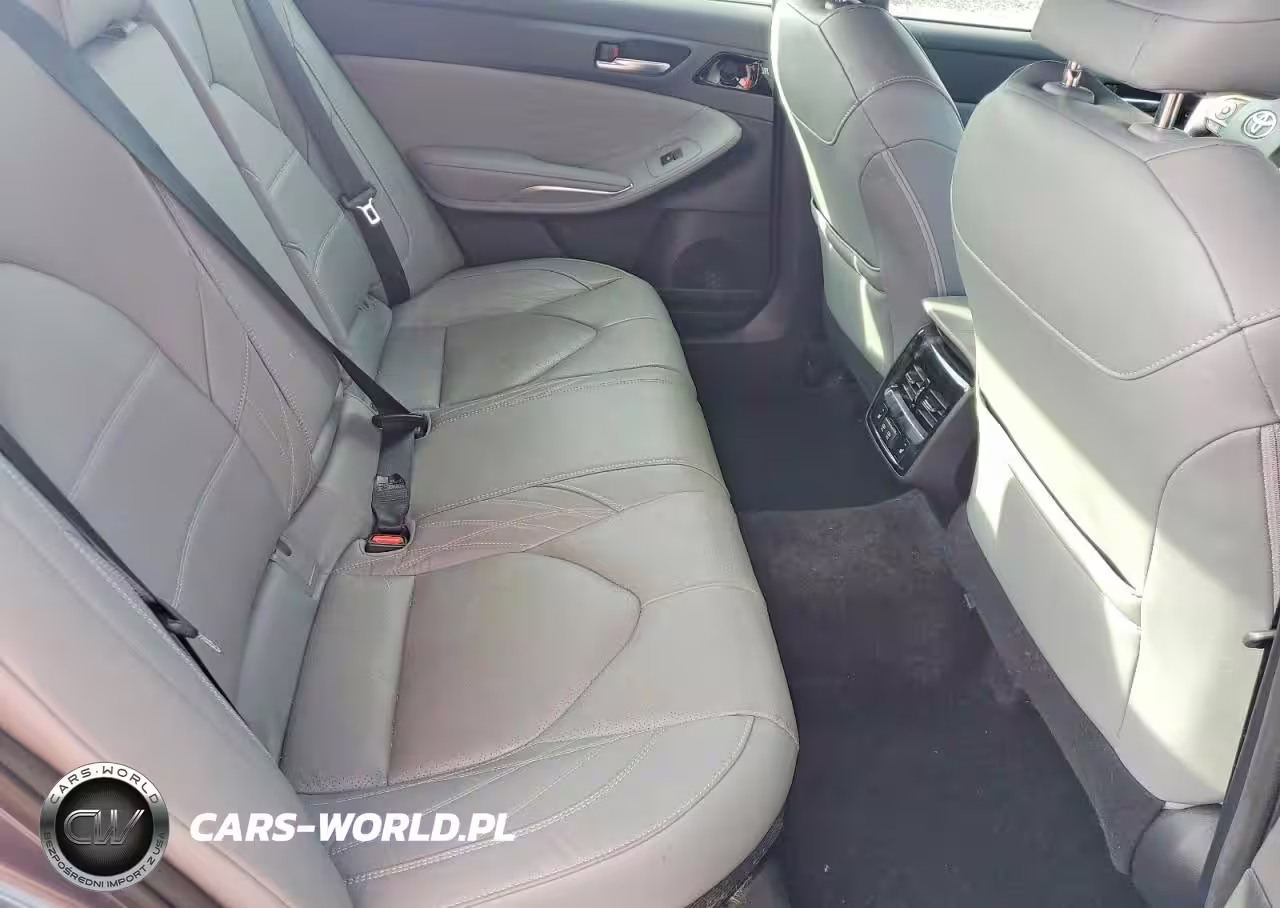 2019 Toyota Avalon Hybrid Limited VIN:4T1B21FB0KU011590 - 10
