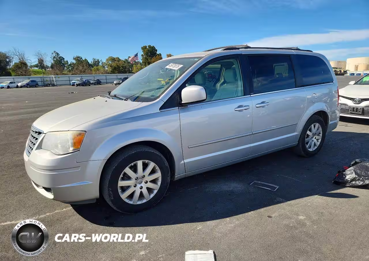 2008 Chrysler Town & Country Touring