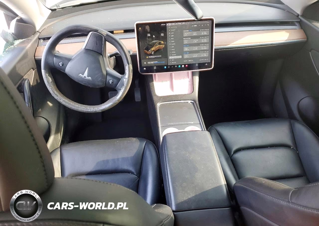 2022 Tesla Model Y VIN:7SAYGDEE0NF354168 - 8