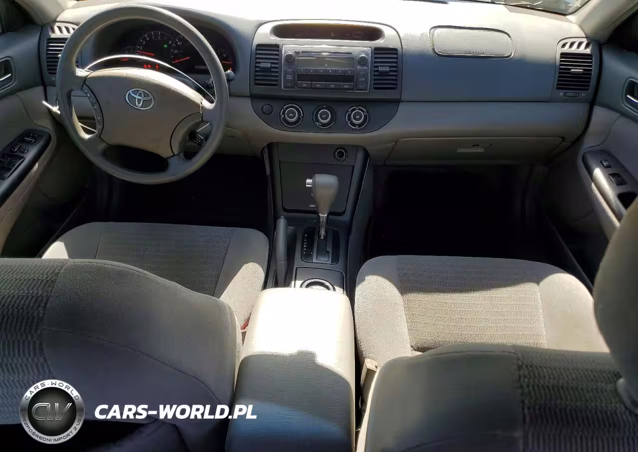 2005 Toyota Camry Le VIN:4T1BE32K05U035692 - 8