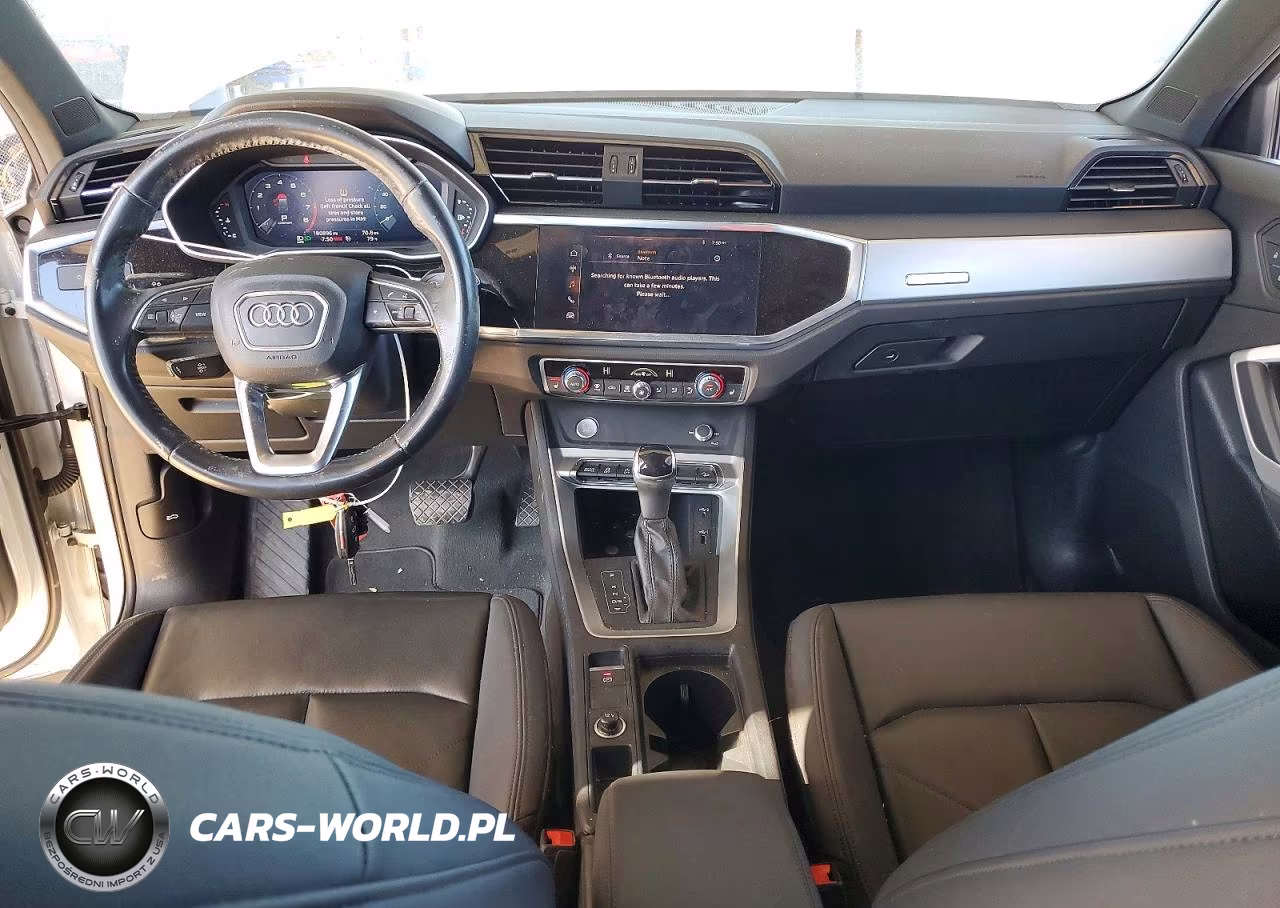 2020 Audi Q3 Premium S Line VIN:WA1DECF34L1097993 - 8