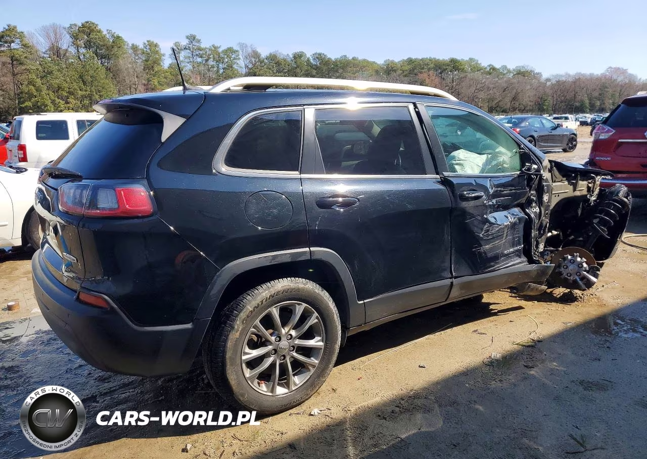 2020 Jeep Cherokee Latitude Plus VIN:1C4PJMLB2LD551284 - 3