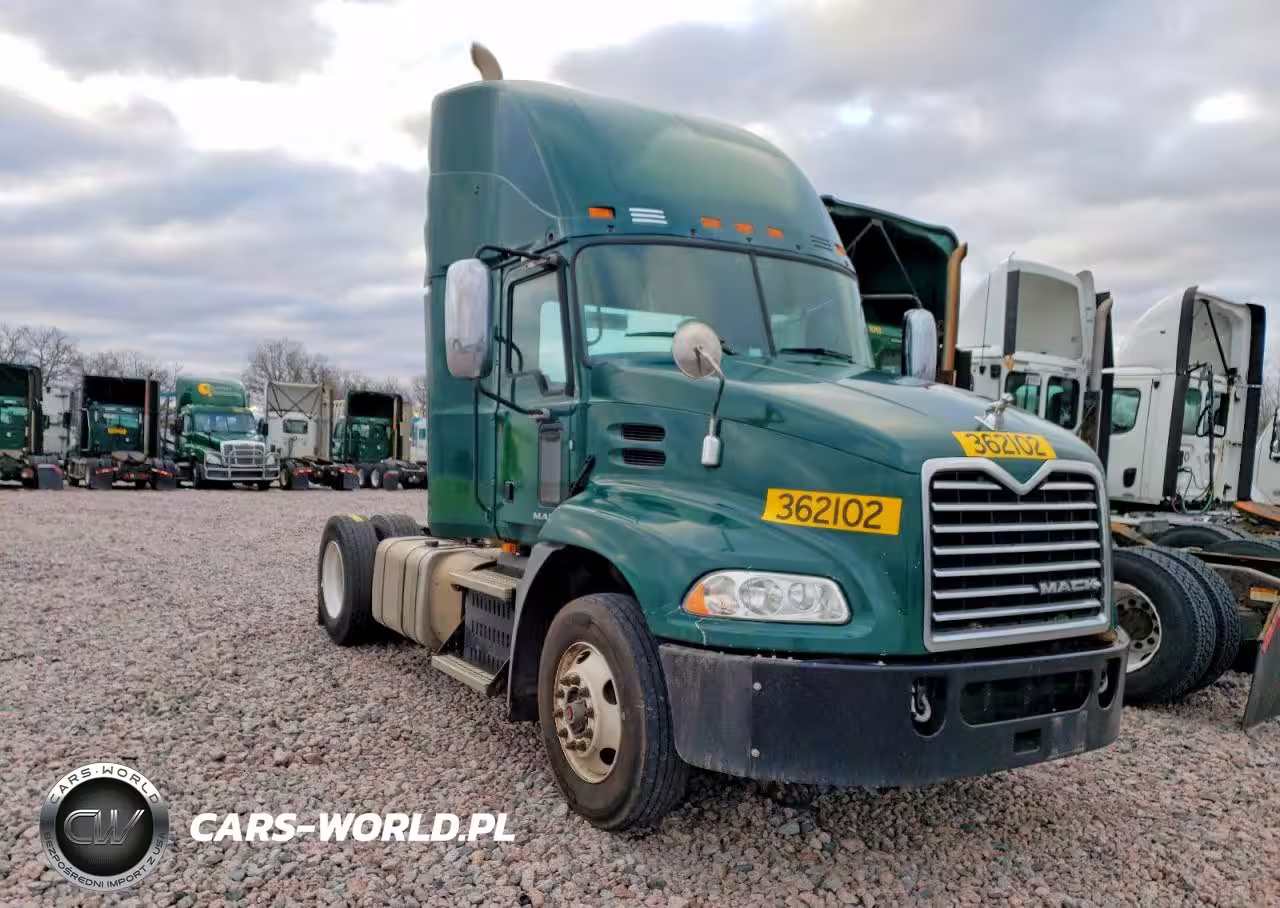 2017 Mack 600 Cxu600