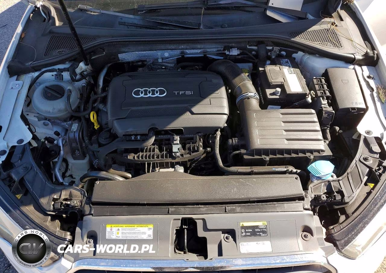 2015 Audi A3 Premium Plus VIN:WAUEFGFFXF1090721 - 11
