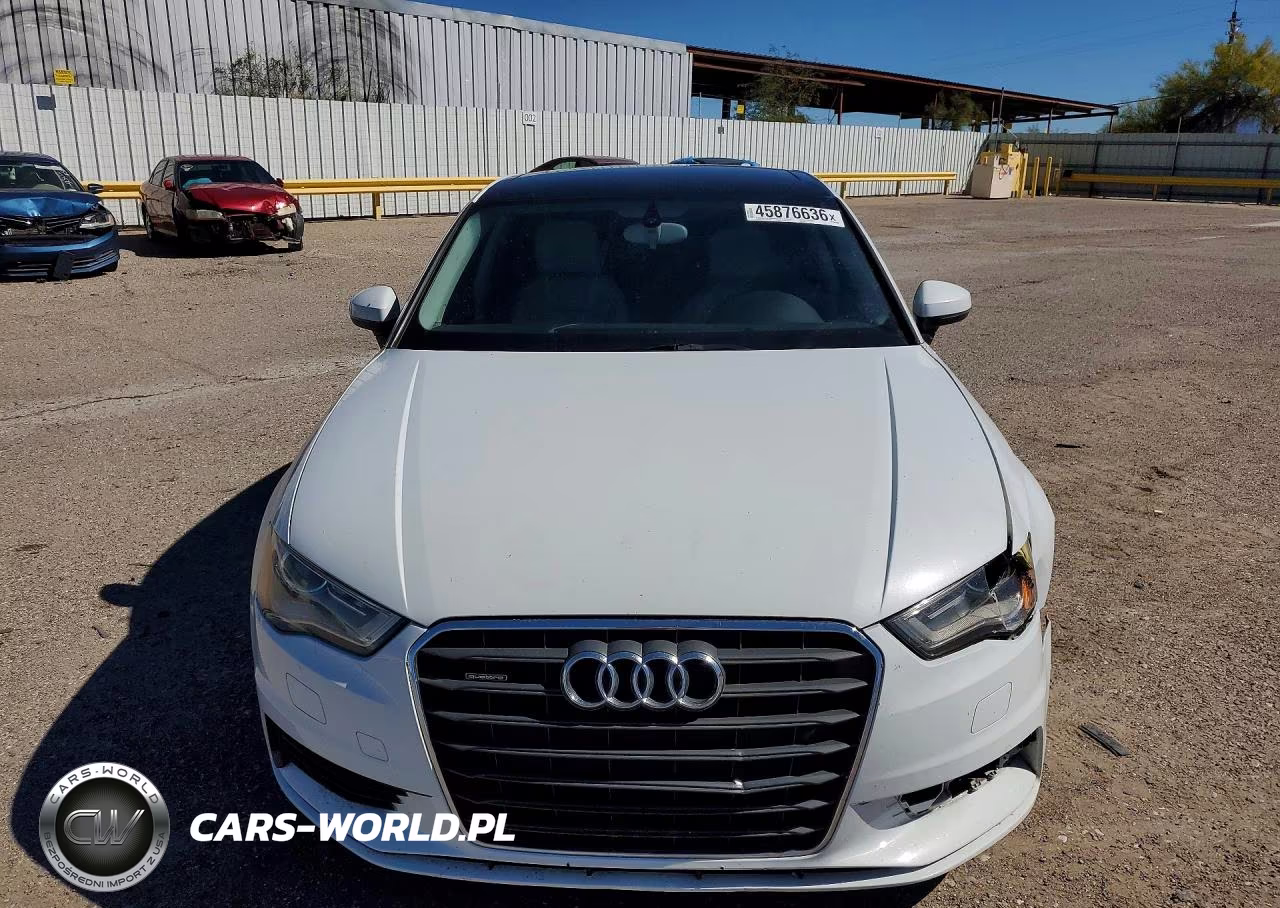 2015 Audi A3 Premium Plus VIN:WAUEFGFFXF1090721 - 5