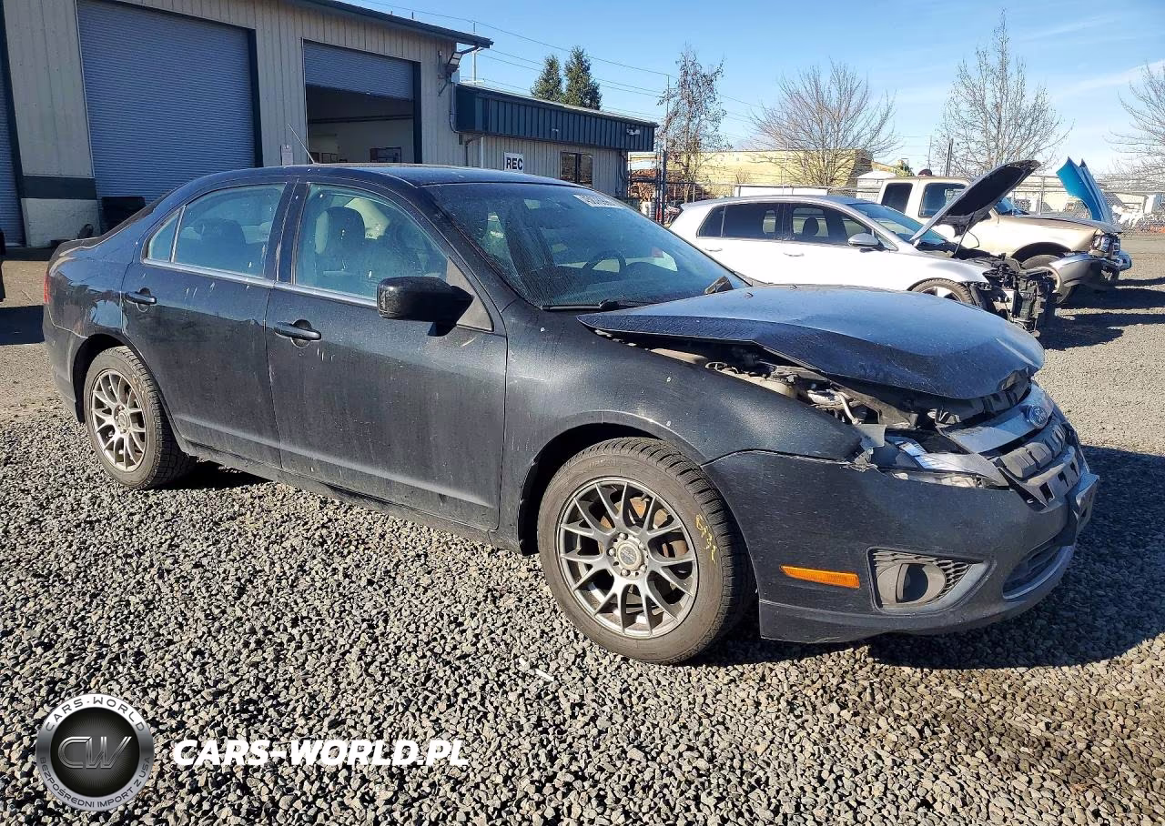 2010 Ford Fusion Se VIN:3FAHP0HA6AR305943 - 4