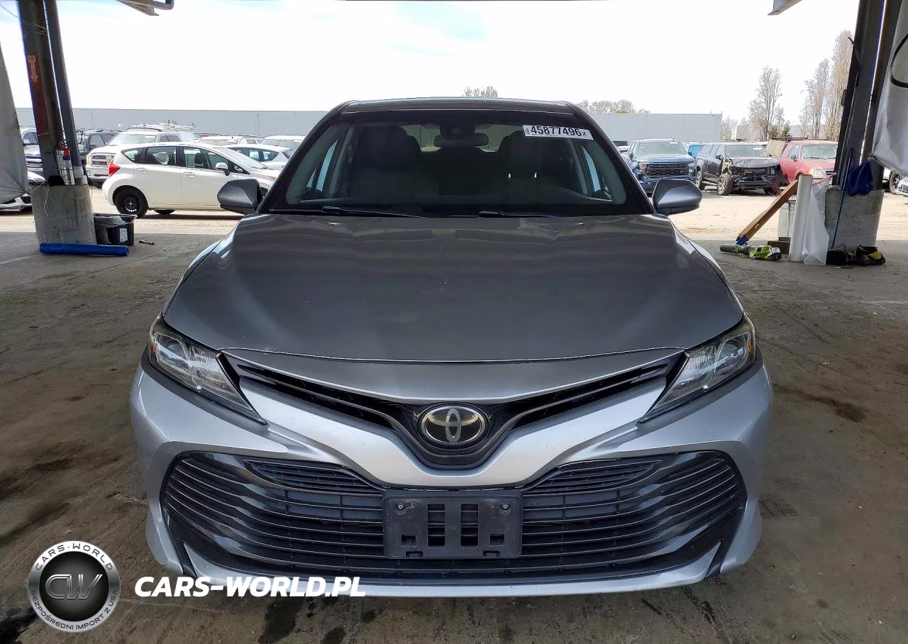 2020 Toyota Camry Le VIN:4T1C11AK8LU874783 - 5