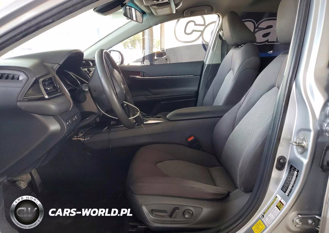 2020 Toyota Camry Le VIN:4T1C11AK8LU874783 - 7