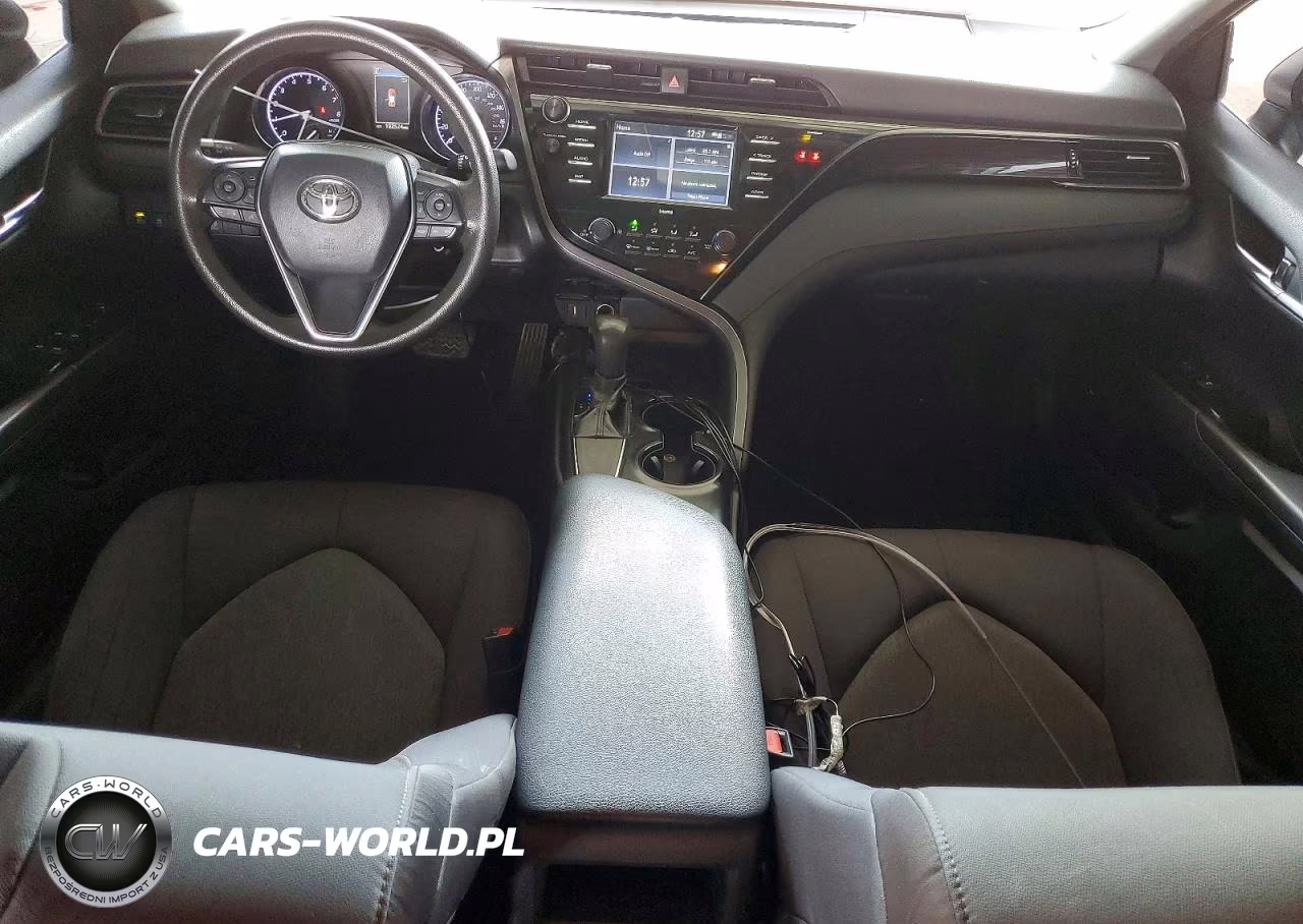 2020 Toyota Camry Le VIN:4T1C11AK8LU874783 - 8