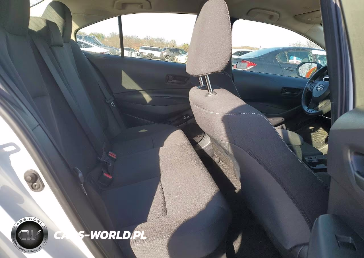 2023 Toyota Corolla Hybrid Le VIN:JTDBDMHE9P3007817 - 10