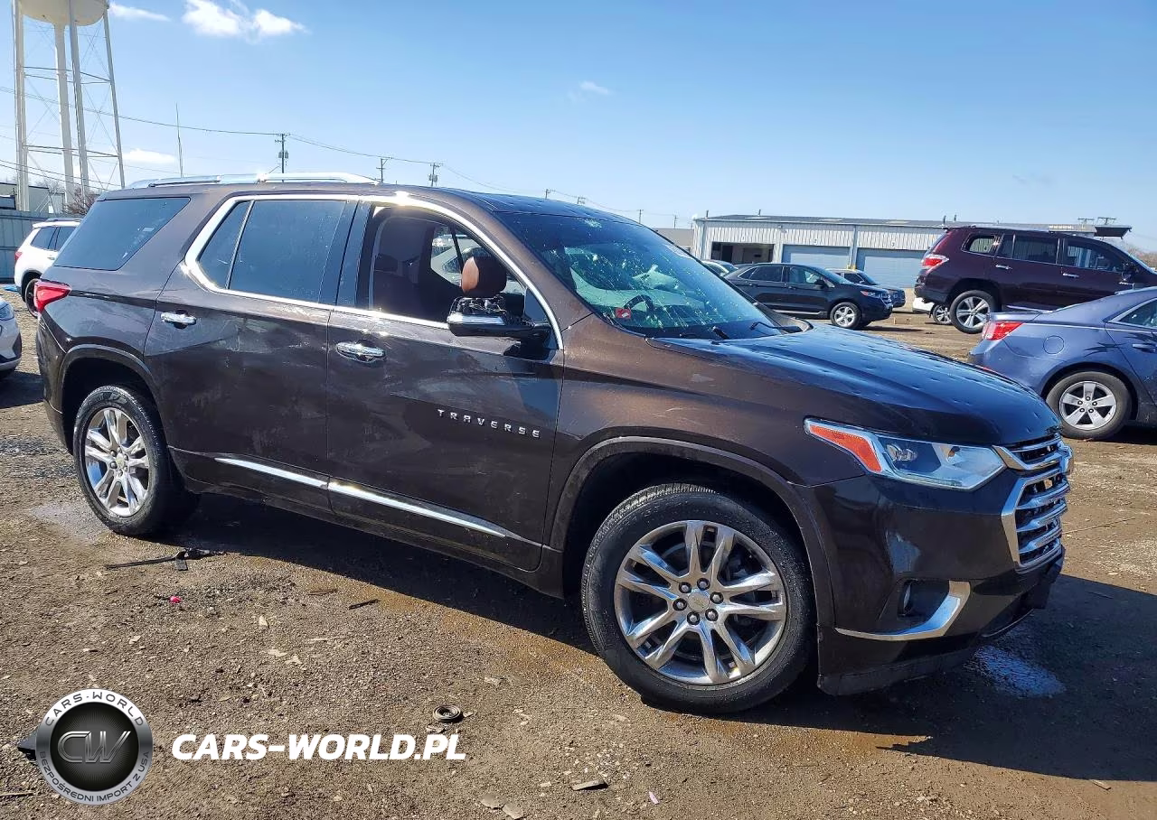 2018 Chevrolet Traverse High Country VIN:1GNEVKKW0JJ189725 - 4