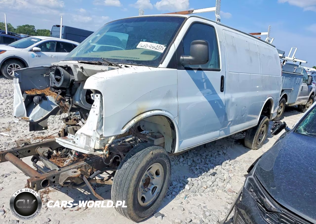 2013 Chevrolet Express 2500 Cargo Delivery Van