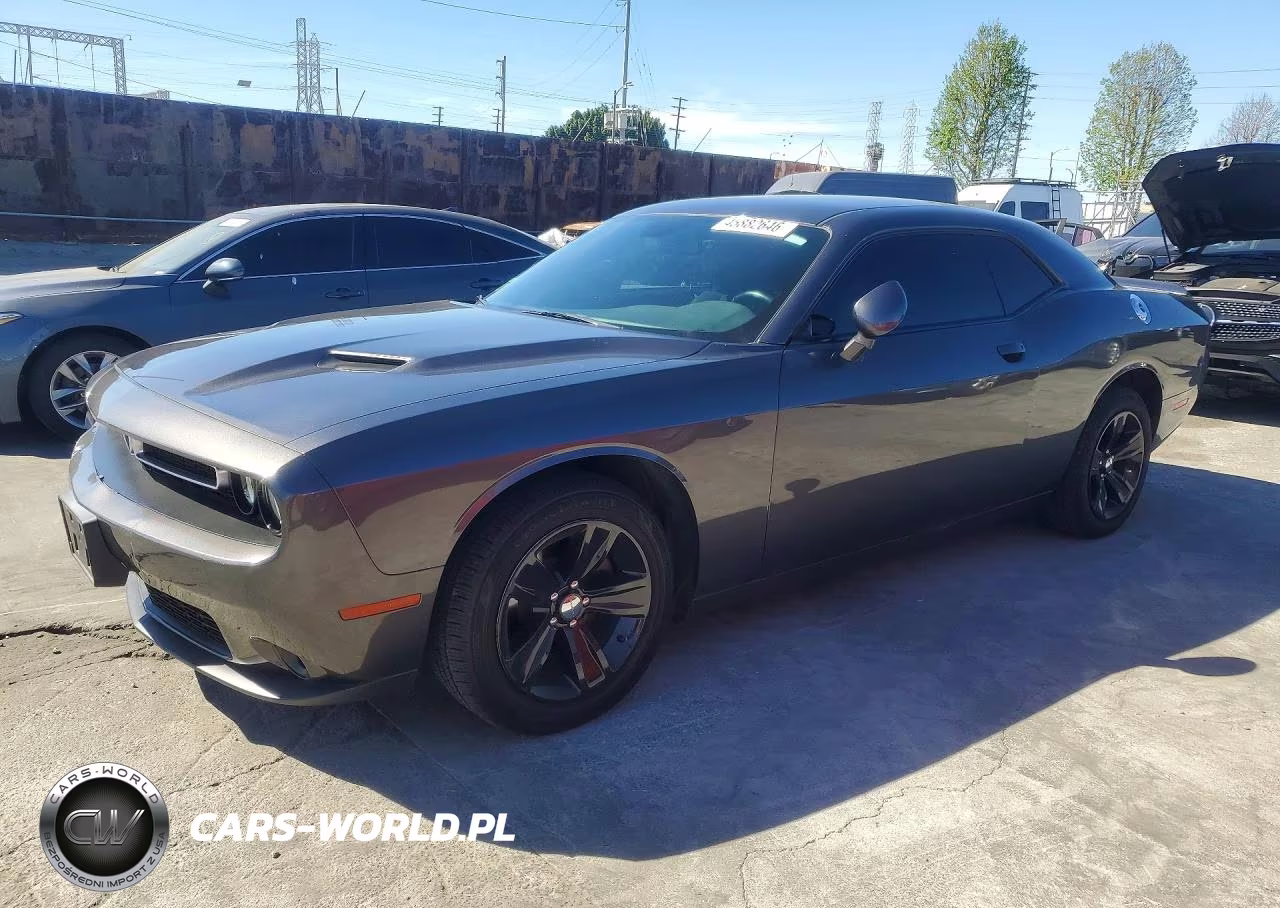 2018 Dodge Challenger Sxt