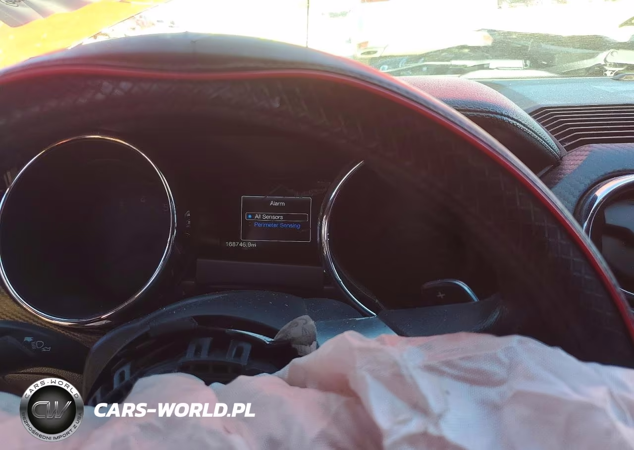 2016 Ford Mustang VIN:1FA6P8AM0G5260388 - 9