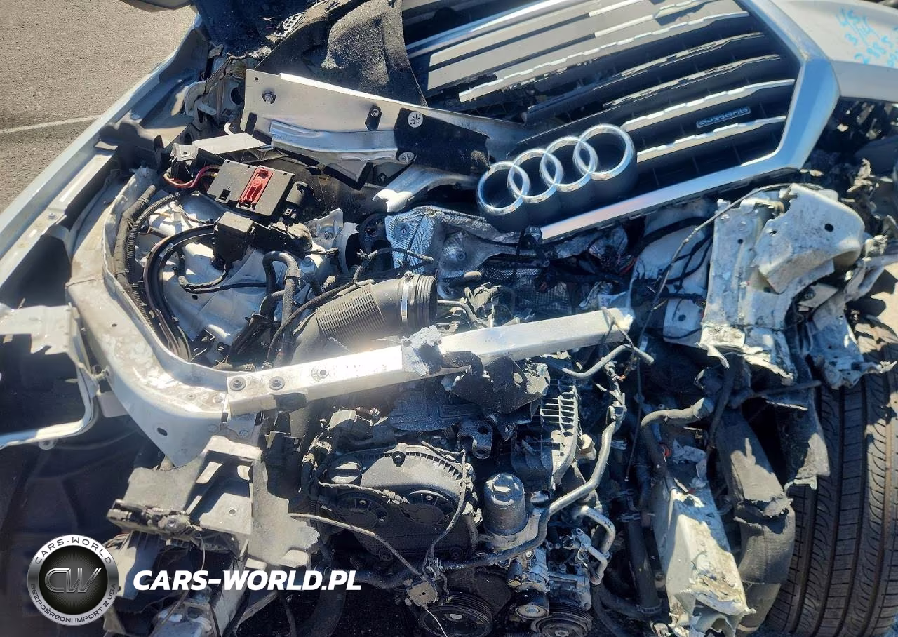 2018 Audi Q7 Premium Plus VIN:WA1LHAF72JD000974 - 11