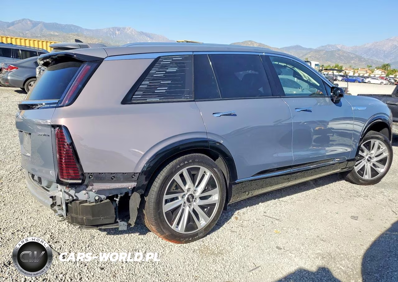 2026 Cadillac Vistiq Luxury VIN:1GYC3KML8TZ703943 - 3