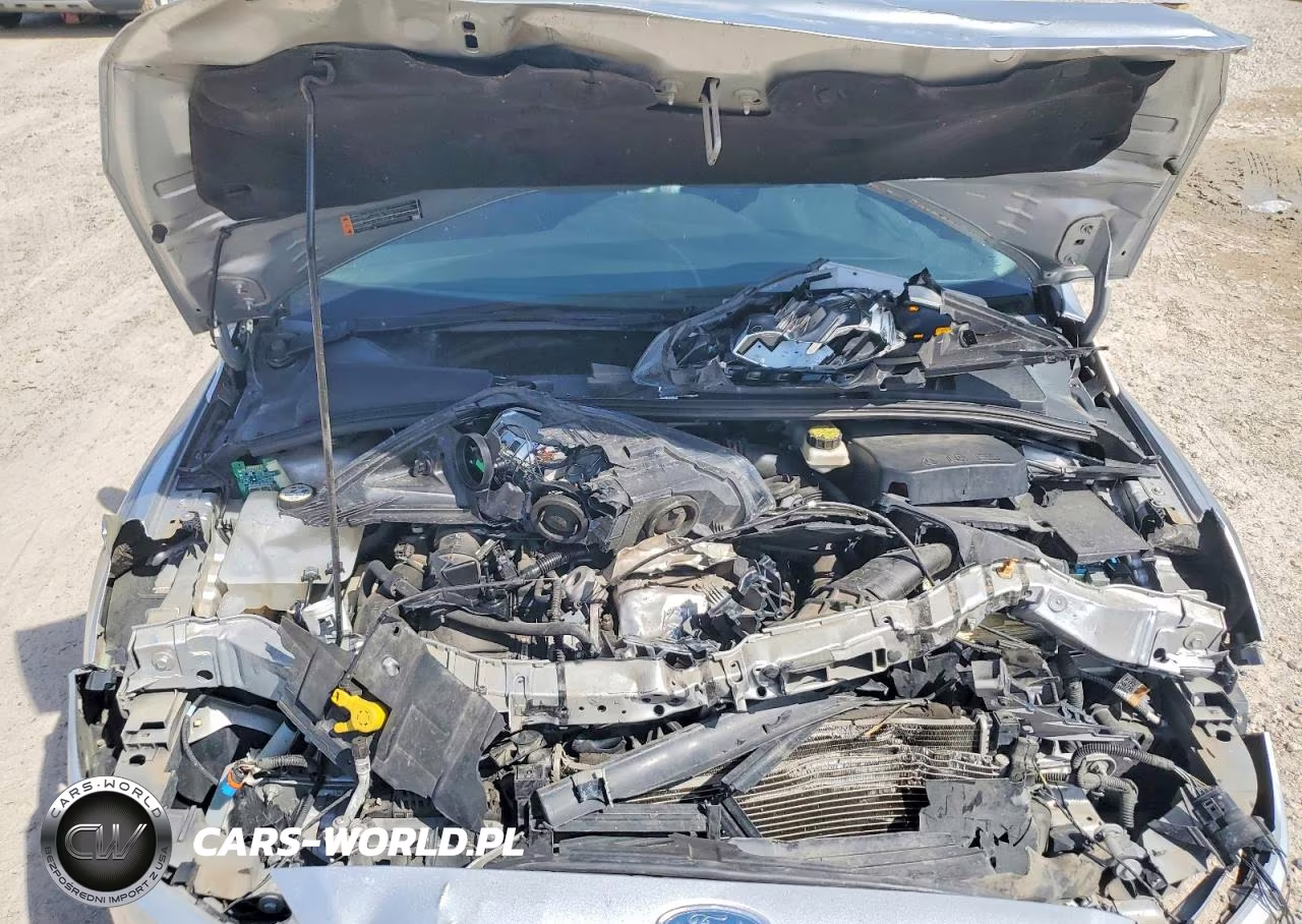 2018 Ford Focus Se VIN:1FADP3FE9JL303169 - 11