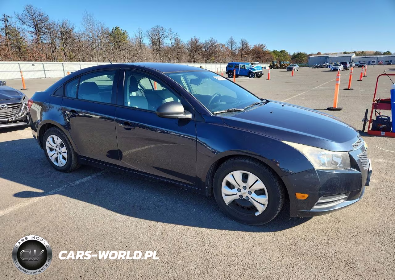 2014 Chev Cruze VIN:1G1PA5SG5E7188900 - 4
