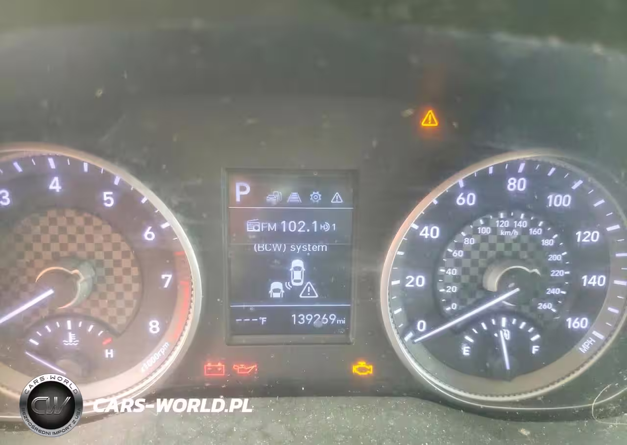 2019 Hyundai Elantra Sel VIN:5NPD84LF0KH470777 - 8