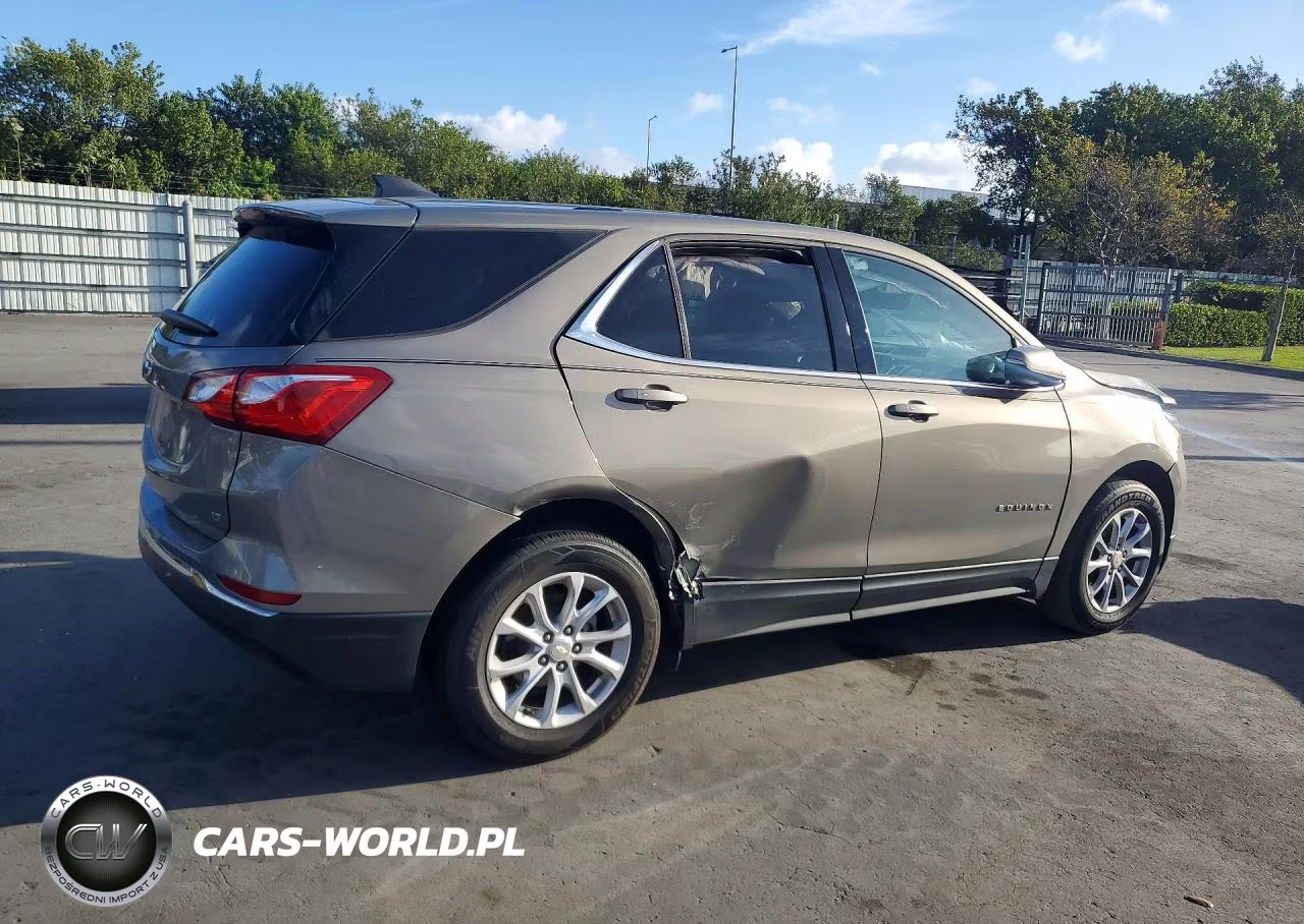 2019 Chevrolet Equinox Lt VIN:3GNAXKEV8KS581704 - 3