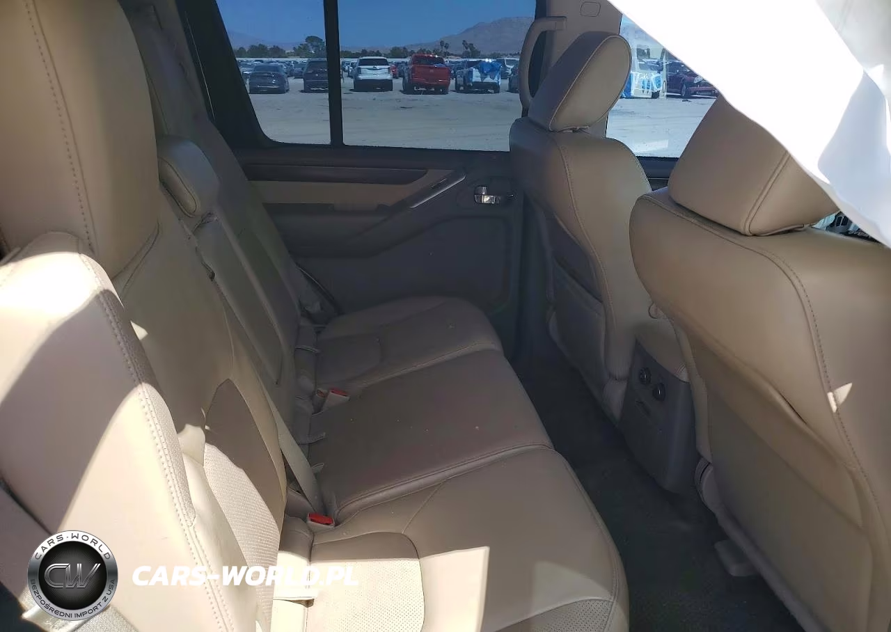 2012 Nissan Pathfinder S VIN:5N1AR1NN1CC609844 - 11