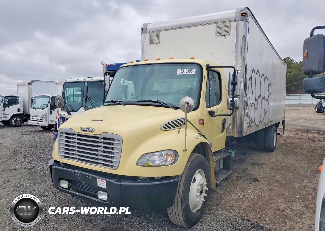 2015 Freightliner Business Class M2 Box Truck