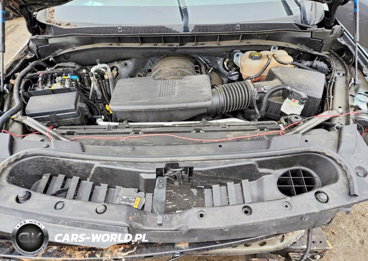 2024 Chevrolet Suburban K1500 Ls VIN:1GNSKBED9RR105338 - 12