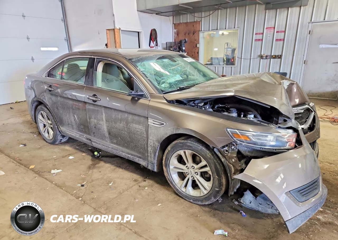 2016 Ford Taurus VIN:1FAHP2D87GG145358 - 4