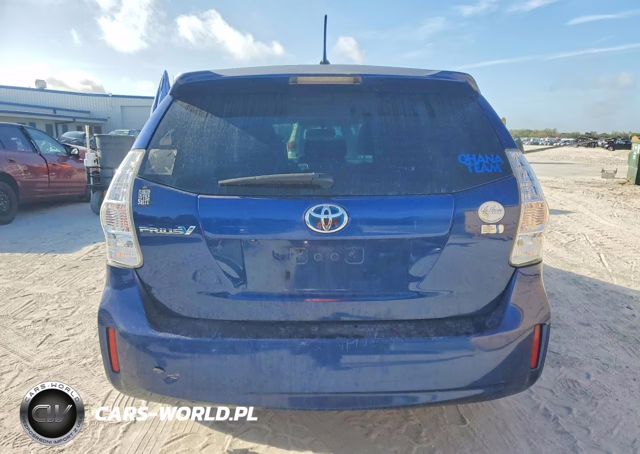 2013 Toyota Prius V Two VIN:JTDZN3EU9D3219114 - 6