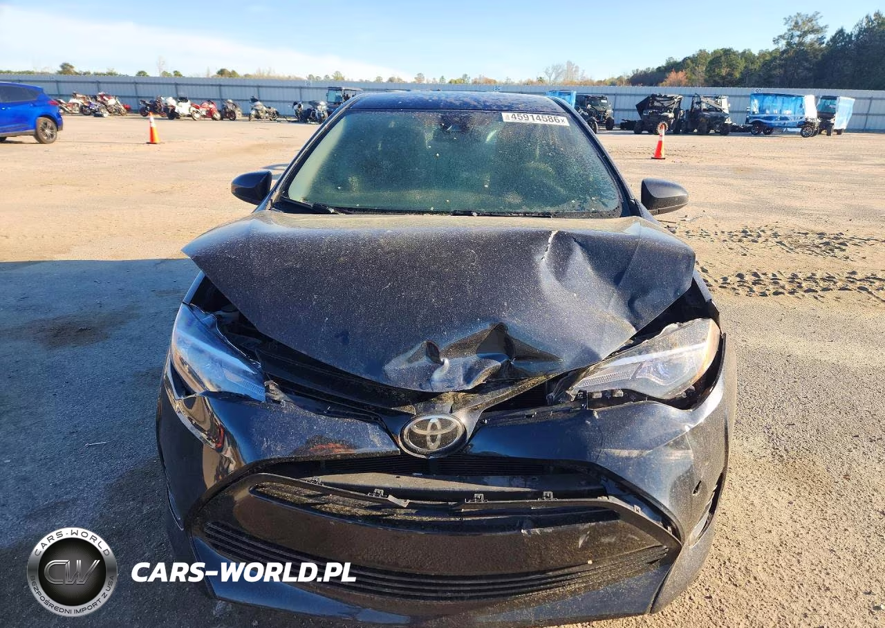 2017 Toyota Corolla Le VIN:5YFBURHE8HP732301 - 5