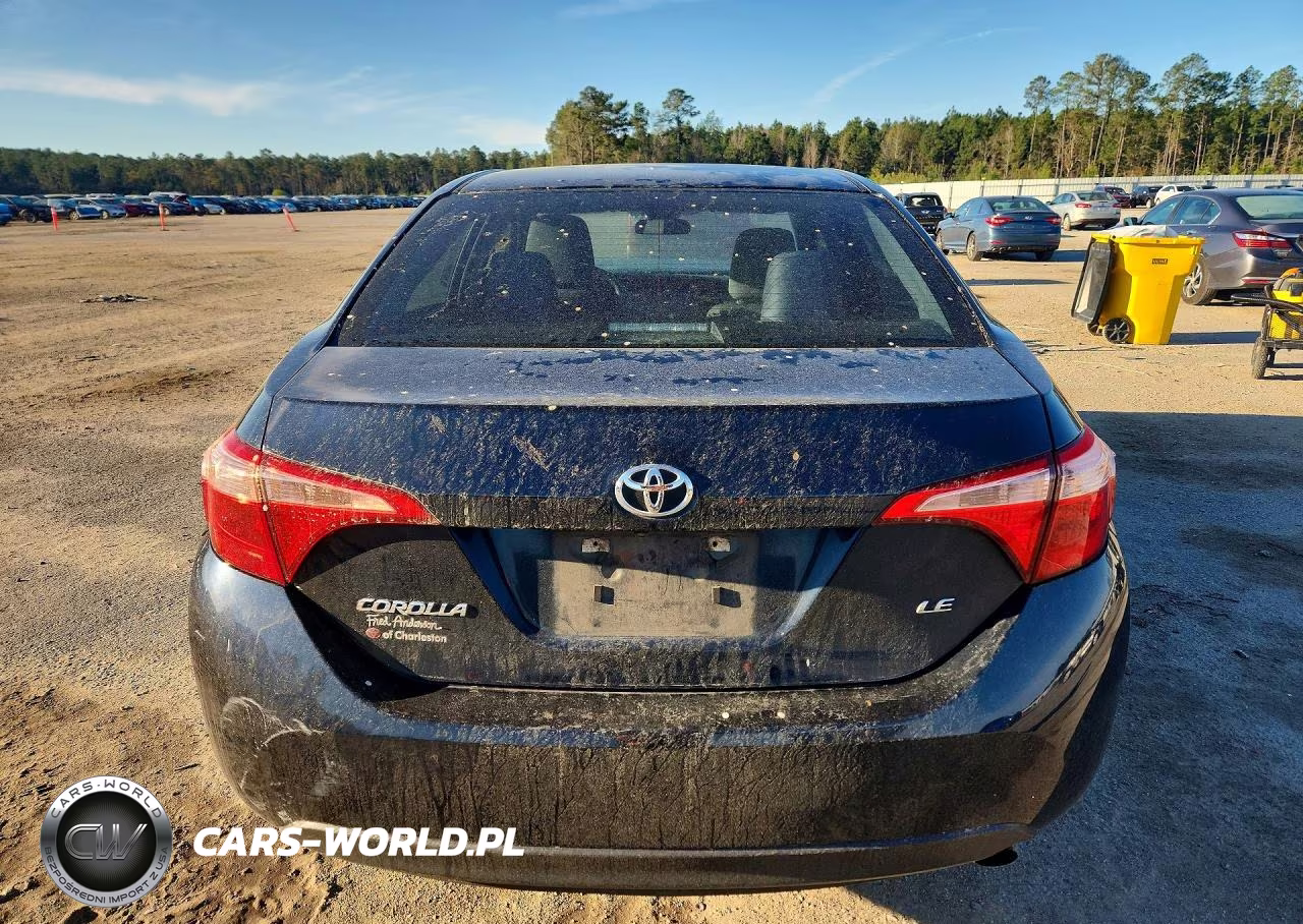 2017 Toyota Corolla Le VIN:5YFBURHE8HP732301 - 6