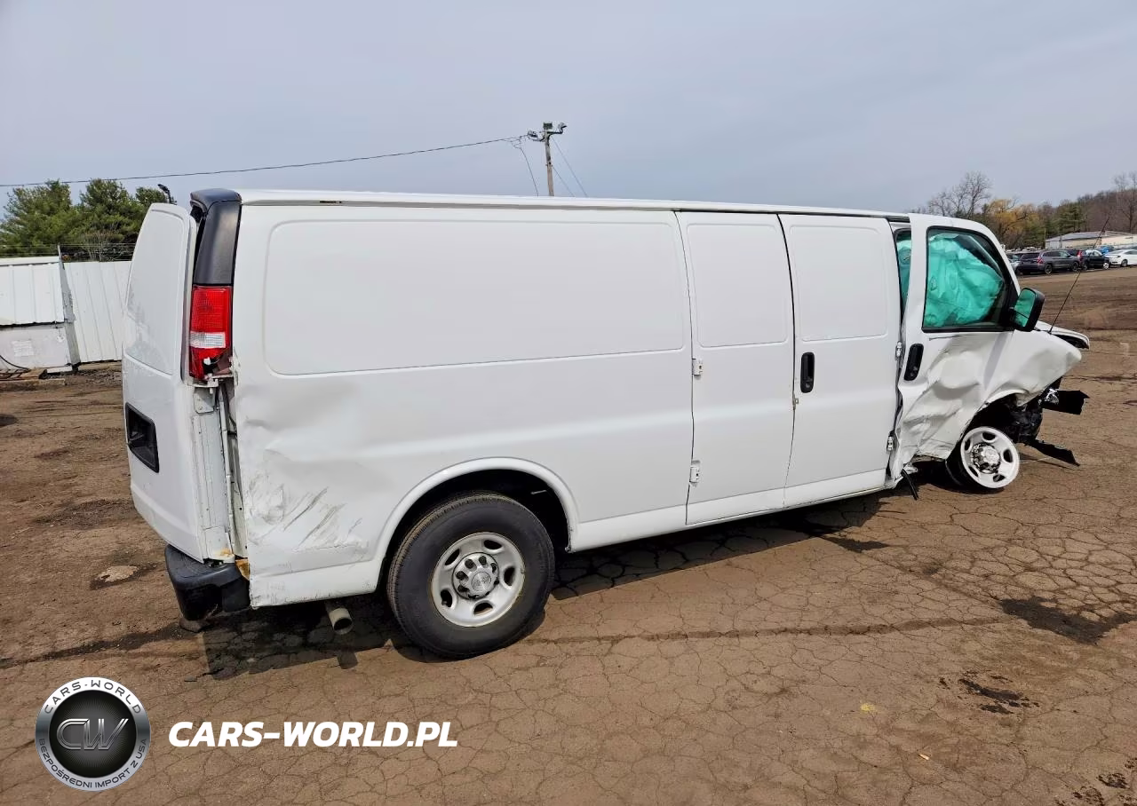 2019 Chevrolet Express G2500 VIN:1GCWGBFP9K1351220 - 3