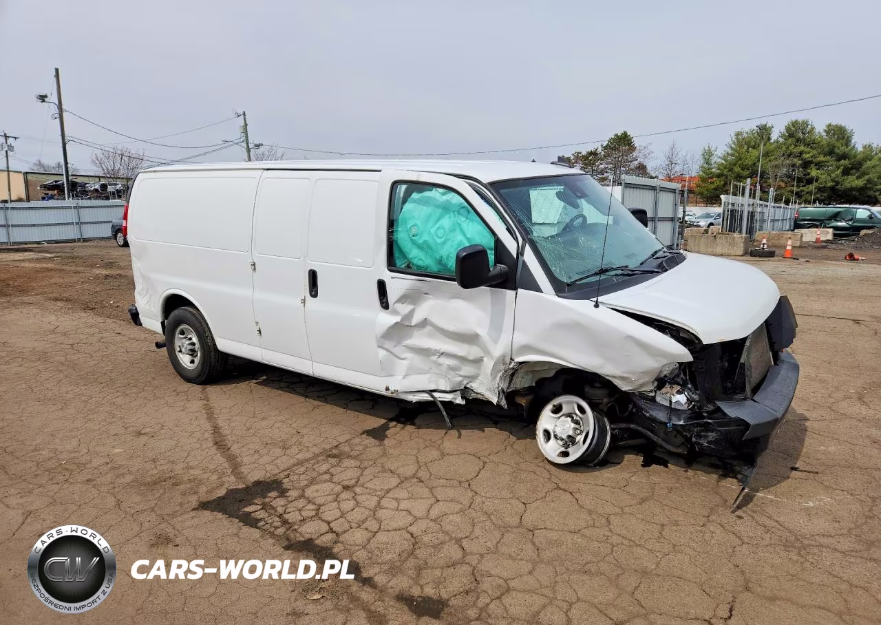 2019 Chevrolet Express G2500 VIN:1GCWGBFP9K1351220 - 4