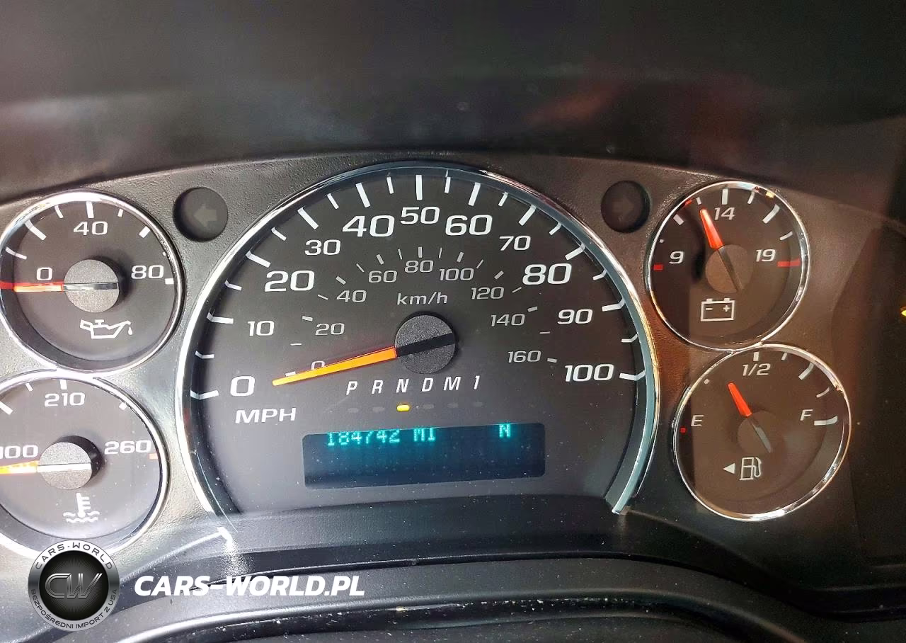 2019 Chevrolet Express G2500 VIN:1GCWGBFP9K1351220 - 9
