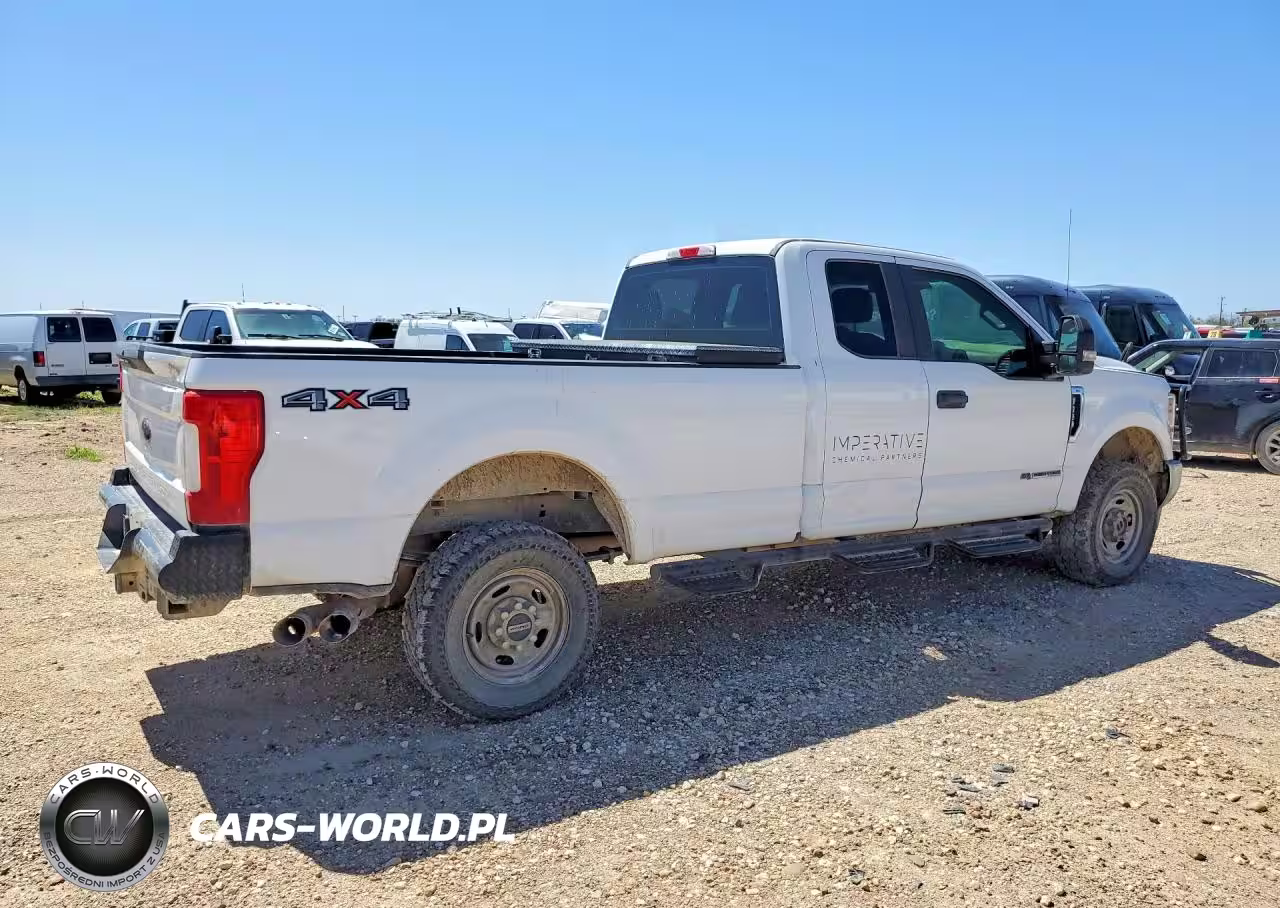 2019 Ford F250 Xl VIN:1FT7X2BTXKEF69358 - 3