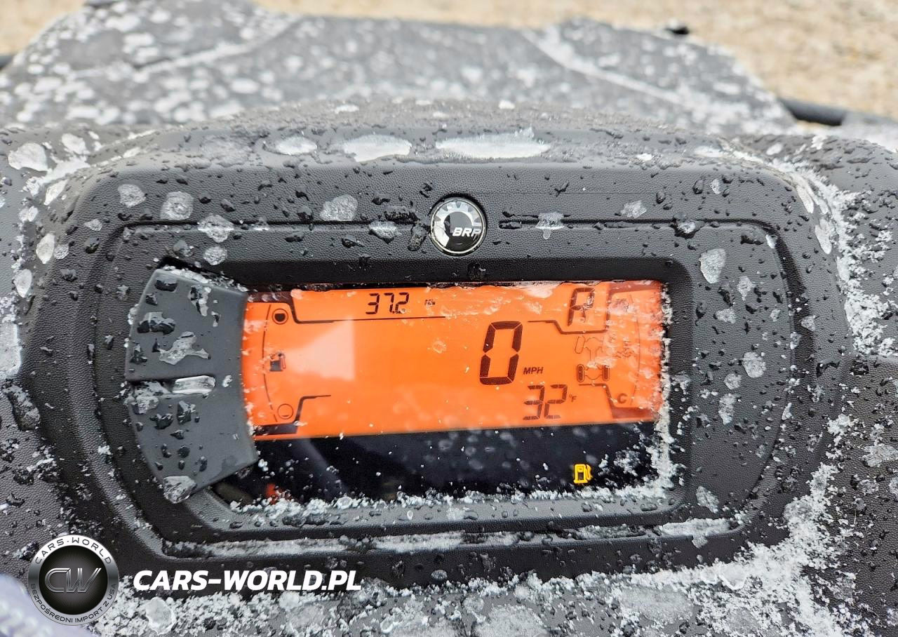 2025 Can-Am Outlander - Atv VIN:3JB3GA441SJ005448 - 8
