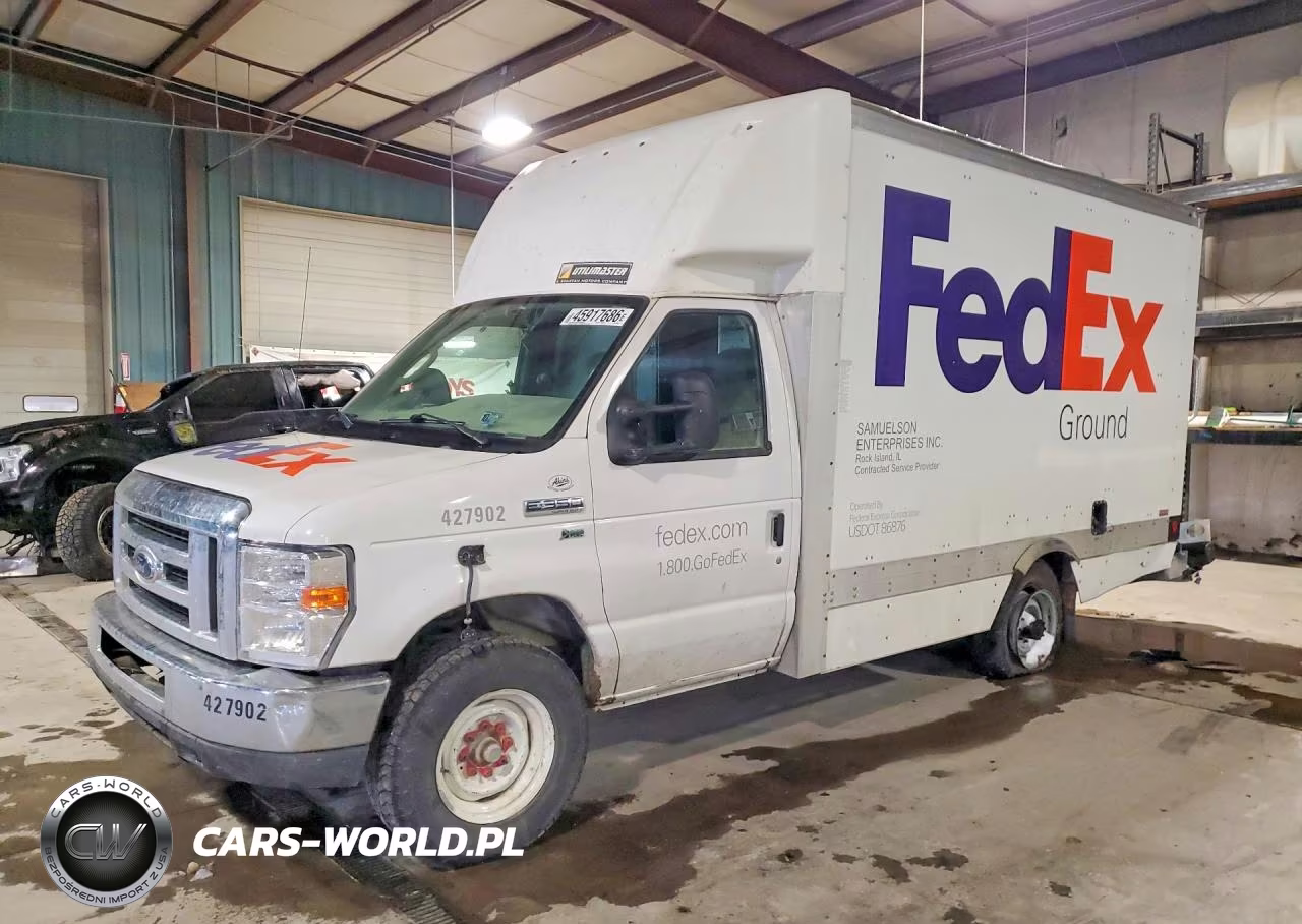 2019 Ford Econoline E350 Super Duty Cutaway Van