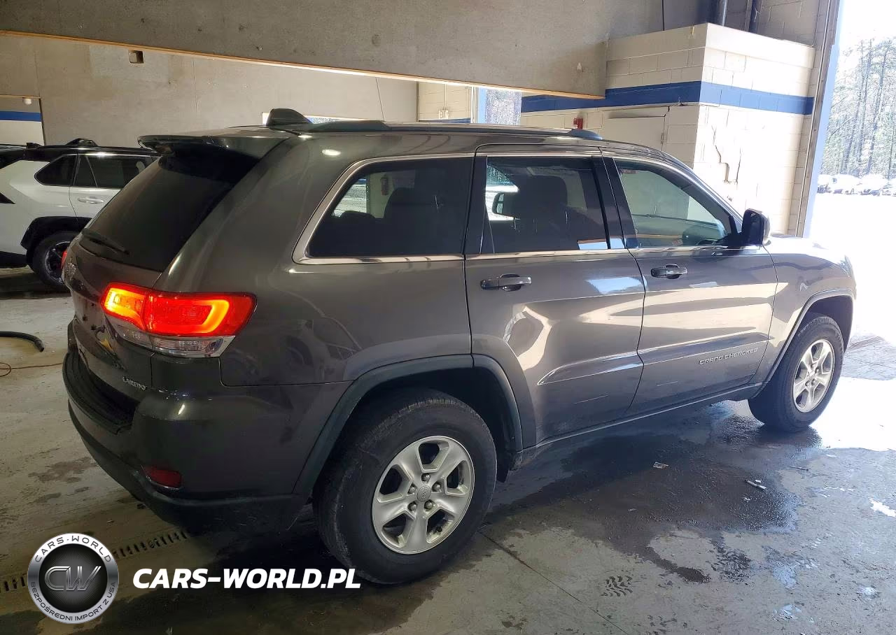 2014 Jeep Grand Cherokee Laredo VIN:1C4RJEAG4EC198486 - 3