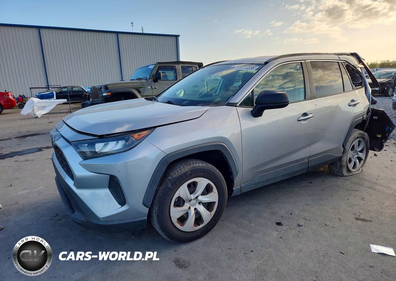 2020 Toyota Rav4 Le – zdjęcie 1 z 13