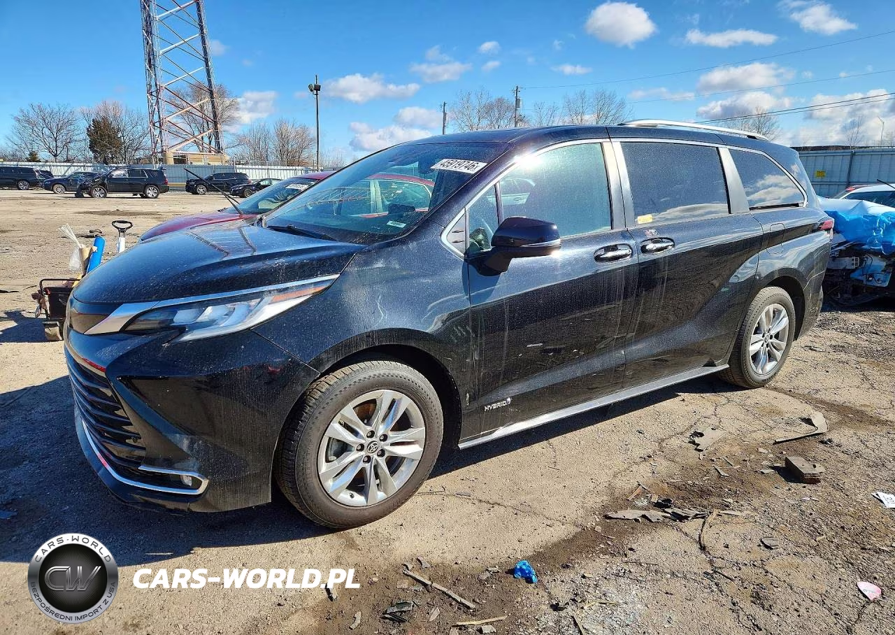 2021 Toyota Sienna Limited 7-Passenger