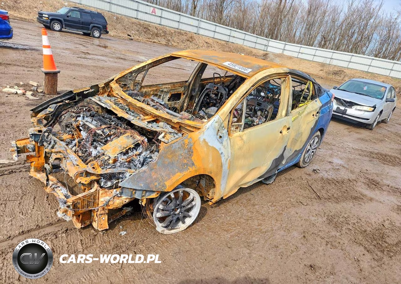 2019 Toyota Prius Le Awd-E