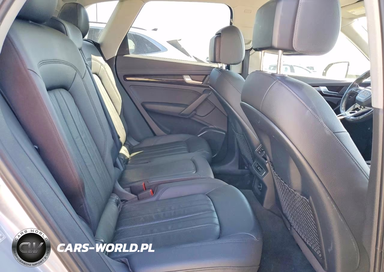 2018 Audi Q5 Premium VIN:WA1ANAFY8J2020165 - 11