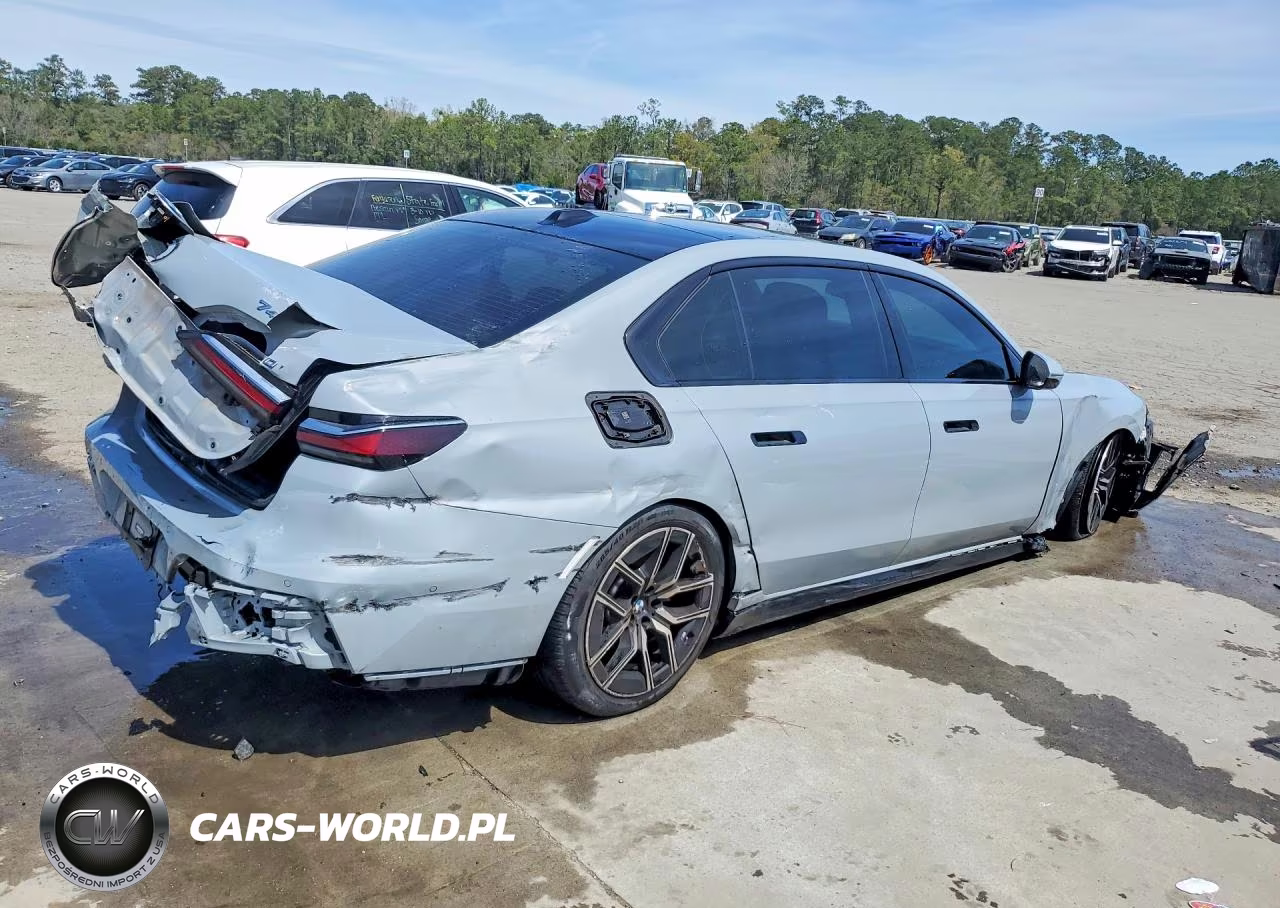 2023 BMW 740 I VIN:WBA23EH09PCM43044 - 3