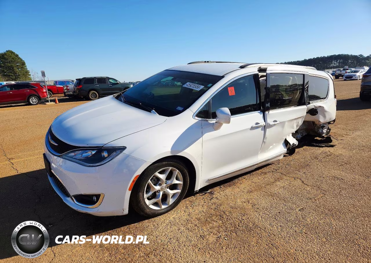 2017 Chrysler Pacifica Touring L – zdjęcie 1 z 14