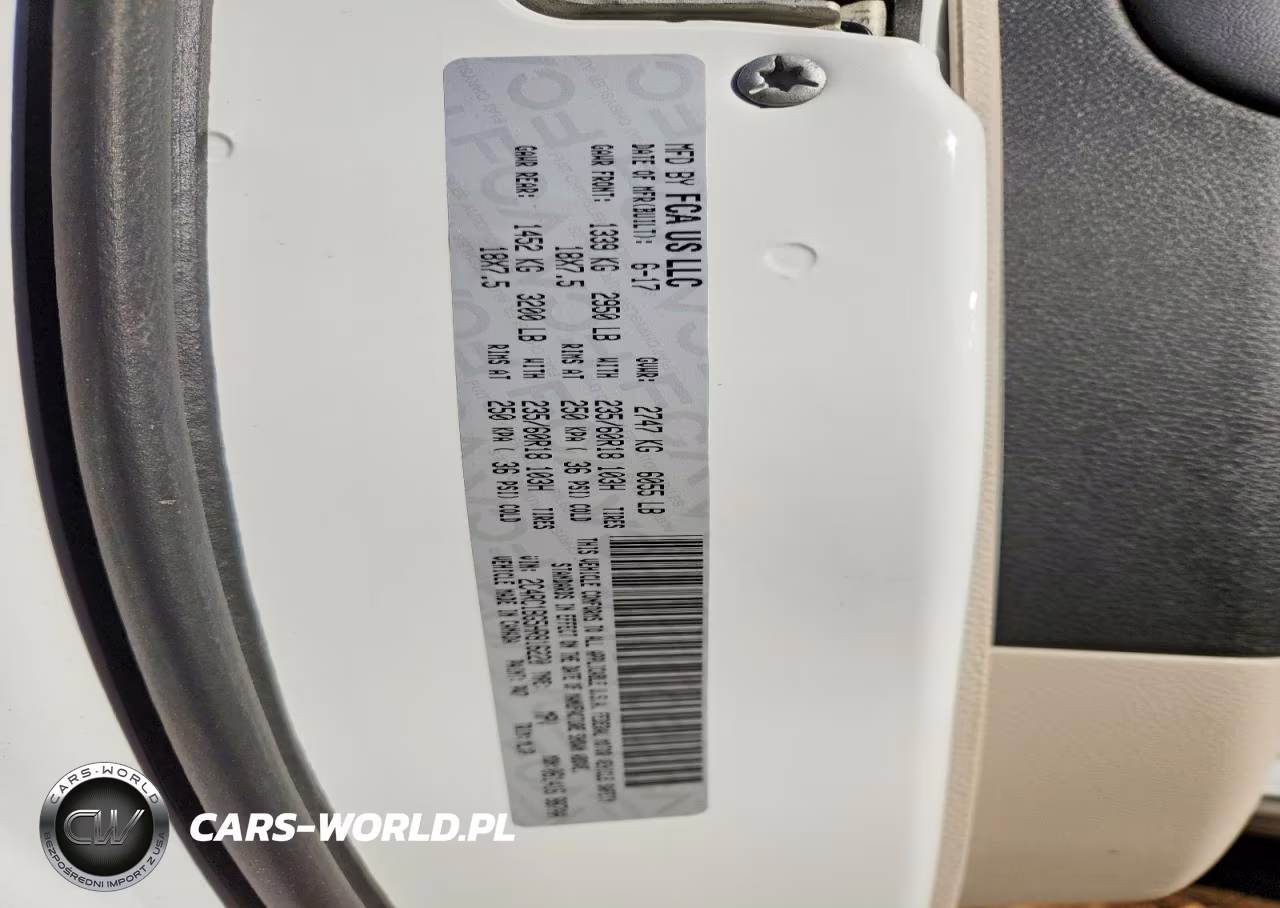 2017 Chrysler Pacifica Touring L VIN:2C4RC1BG5HR816220 - 14