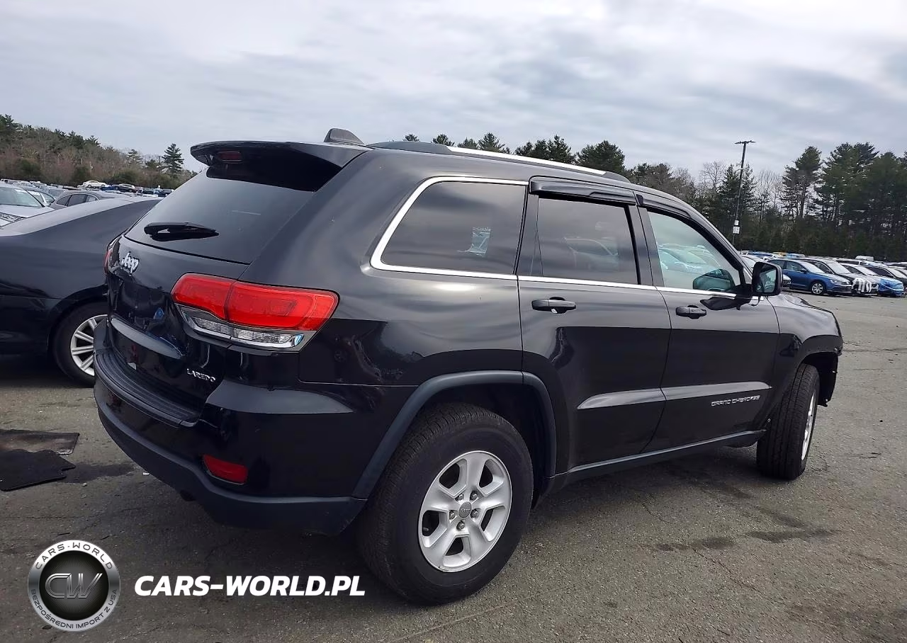 2015 Jeep Grand Cherokee Laredo VIN:1C4RJFAG2FC172525 - 3