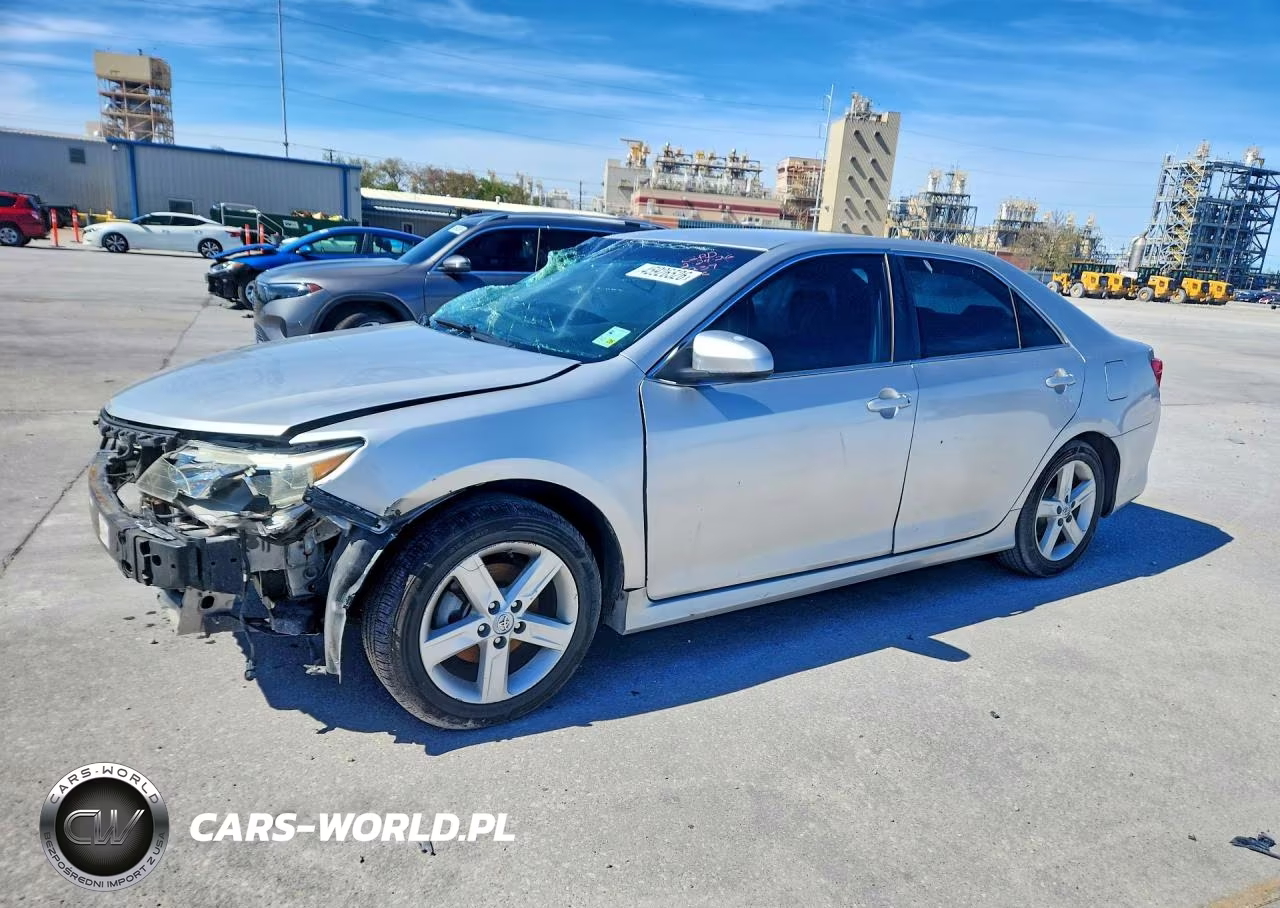 2014 Toyota Camry Se VIN:4T1BF1FKXEU410239 - 1