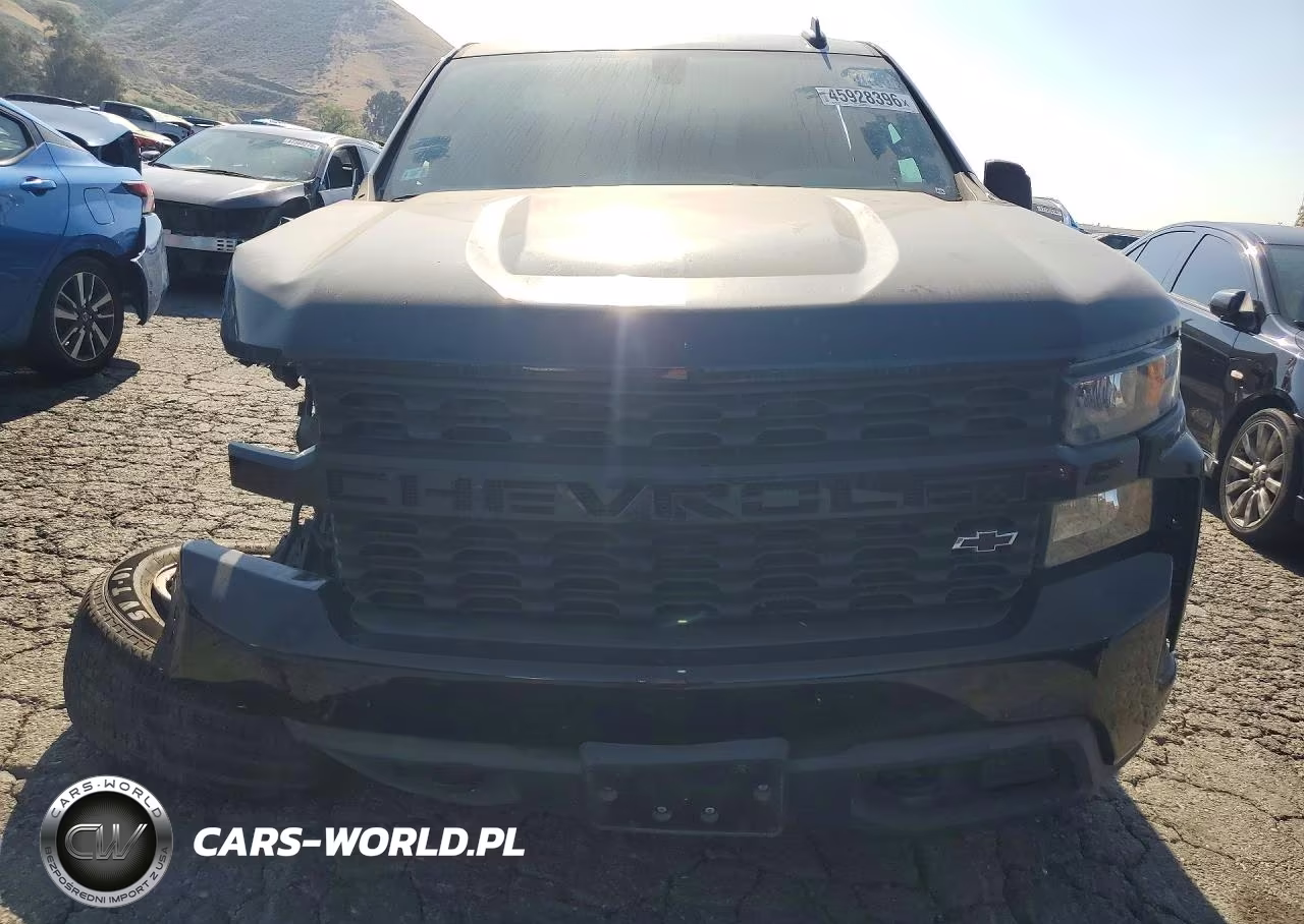 2021 Chevrolet Silverado K1500 Custom VIN:3GCPYBEKXMG376963 - 5